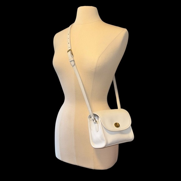Coach | Vintage | Emmie Flap Bag | Bone Leather | Style 9018 | Small - Picture 1 of 12